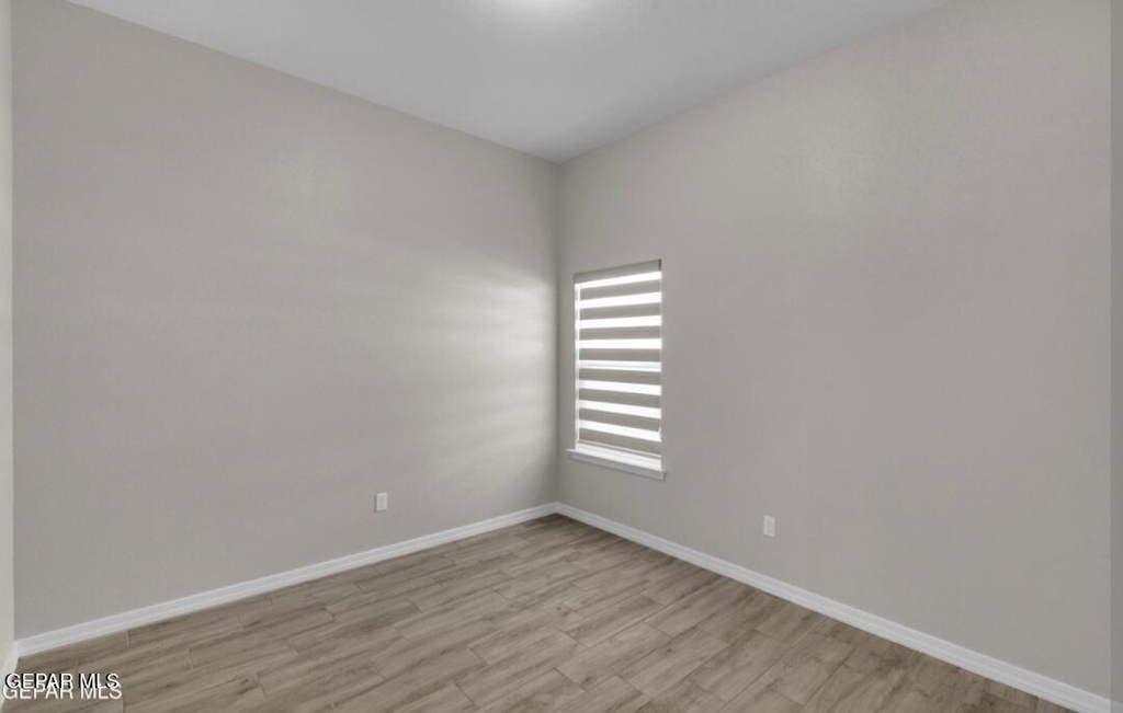 13729 Lago Vista Avenue - Photo 26