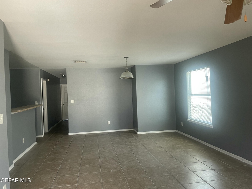 5724 Saluki Drive - Photo 1