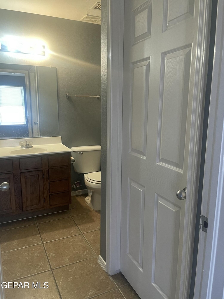 5724 Saluki Drive - Photo 9
