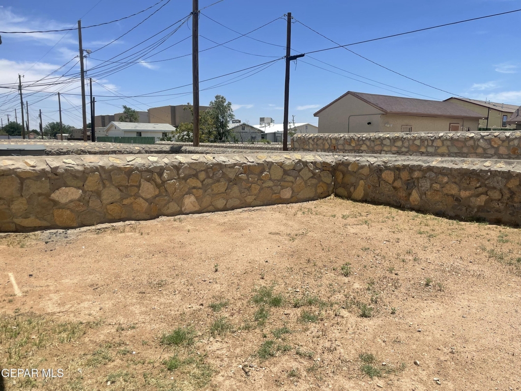 5724 Saluki Drive - Photo 11