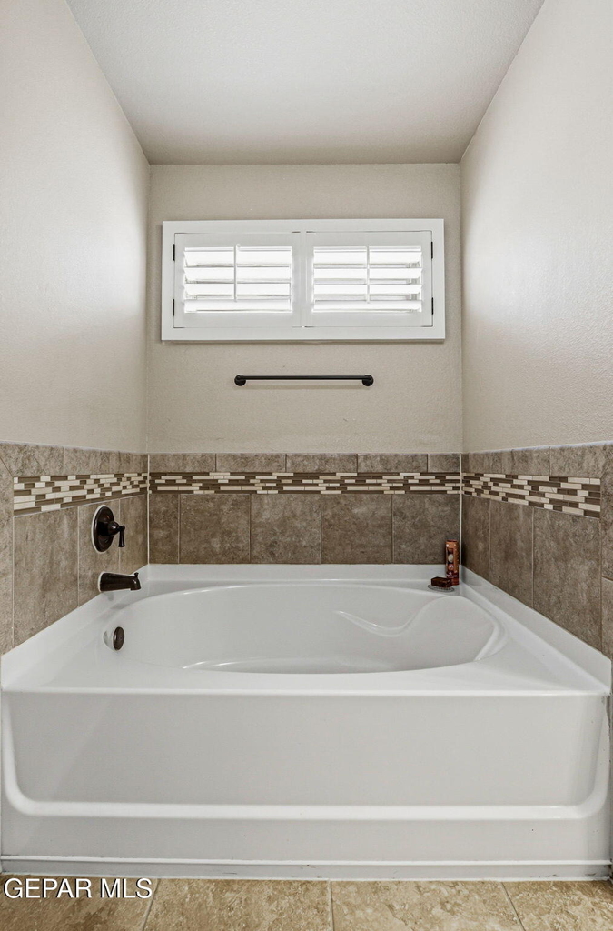 14745 Orsten Artis Avenue - Photo 39