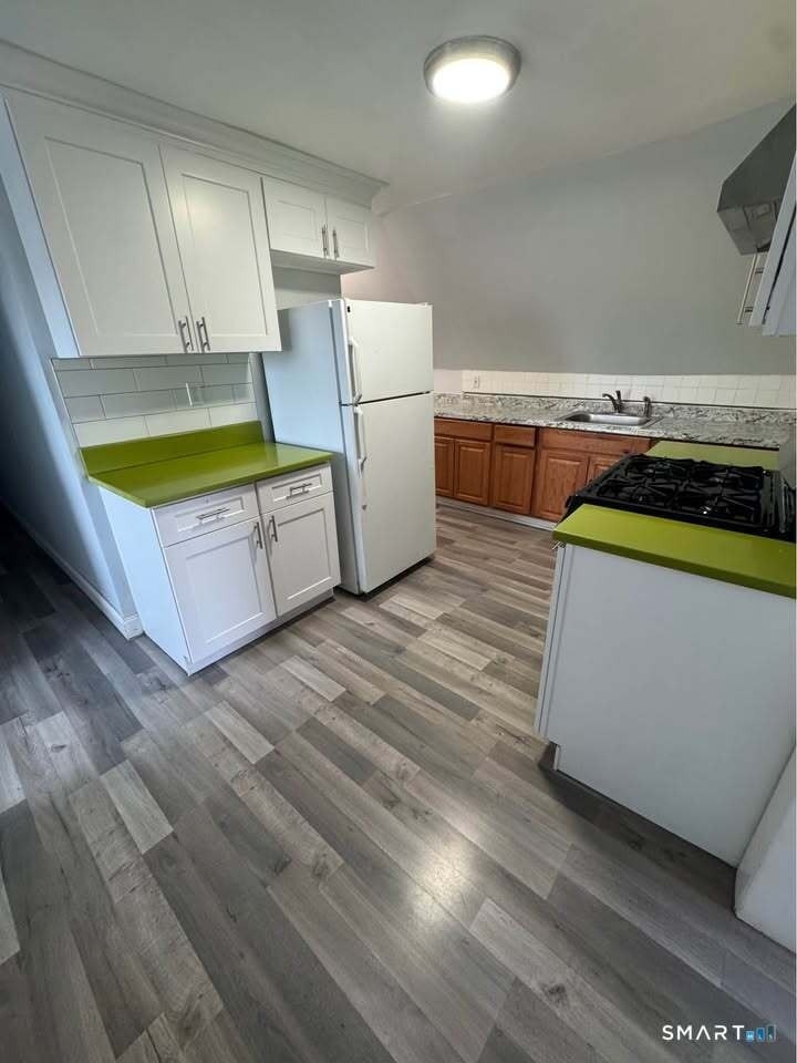 178 Clarence Street - Photo 4