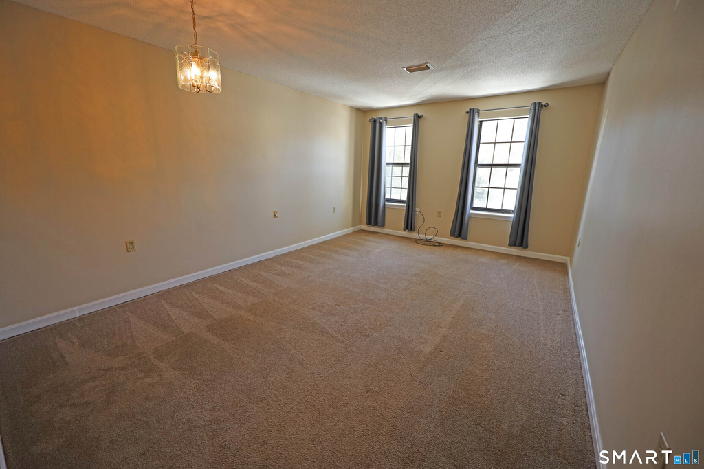 47 Highland Street - Photo 3