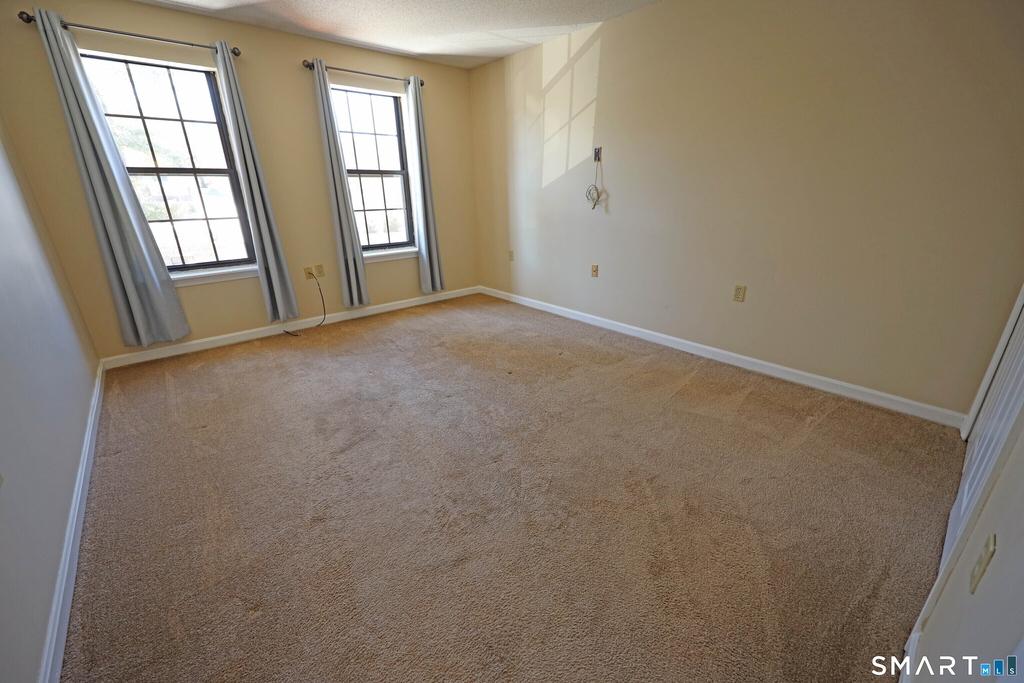 47 Highland Street - Photo 5