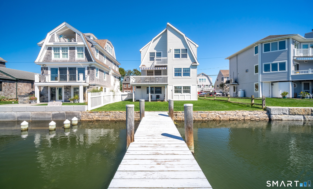 21 Atlantic Avenue - Photo 0