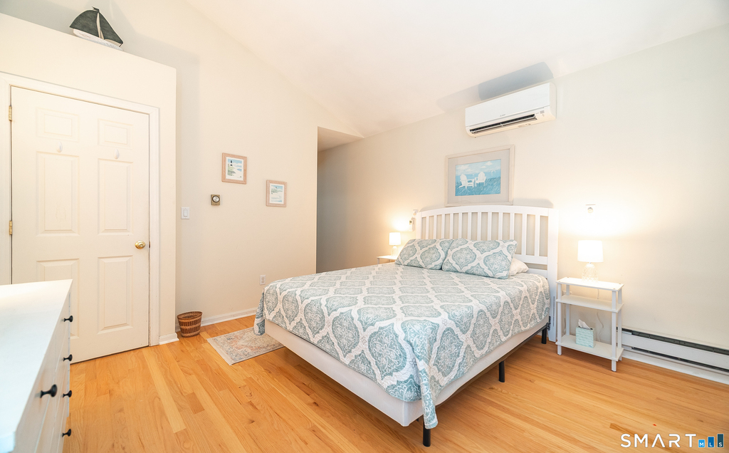 21 Atlantic Avenue - Photo 12