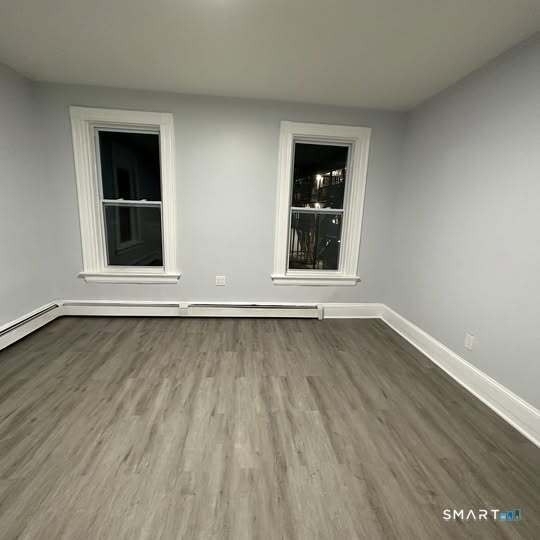 178 Clarence Street - Photo 1