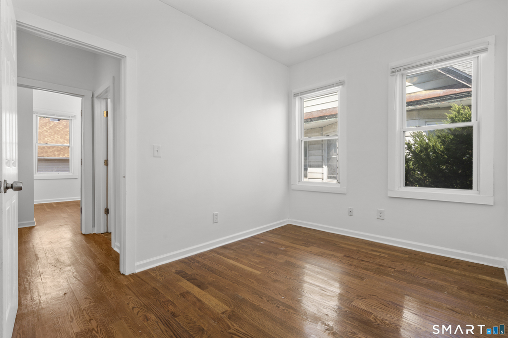 768 Stratford Avenue - Photo 17