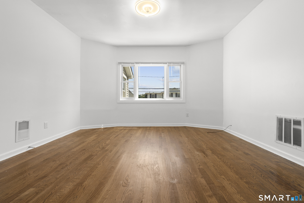 768 Stratford Avenue - Photo 7