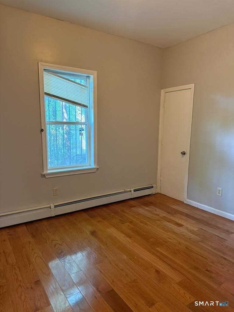 62-64 Bedford Street - Photo 1