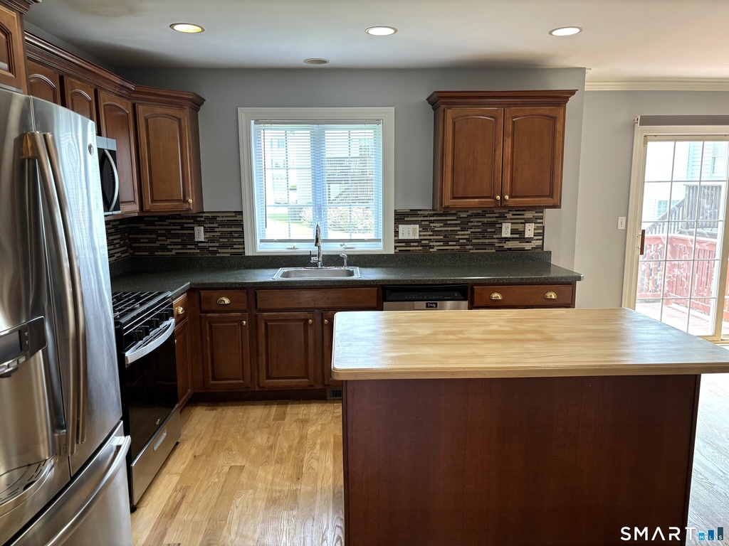 1260 Cutspring Road - Photo 3