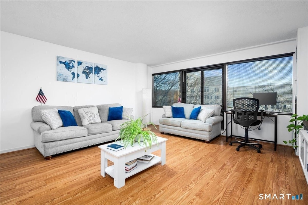 127 Greyrock Place - Photo 1