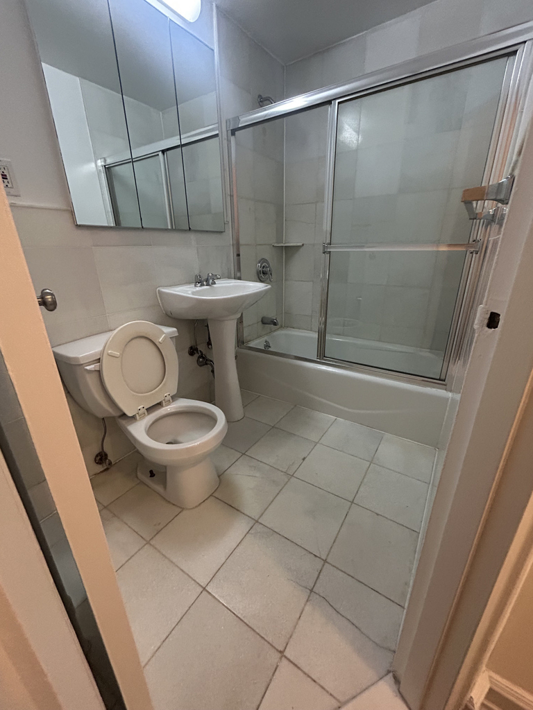  East 83rd Street - Photo 3