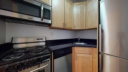 1485 1st Avenue - Photo 2