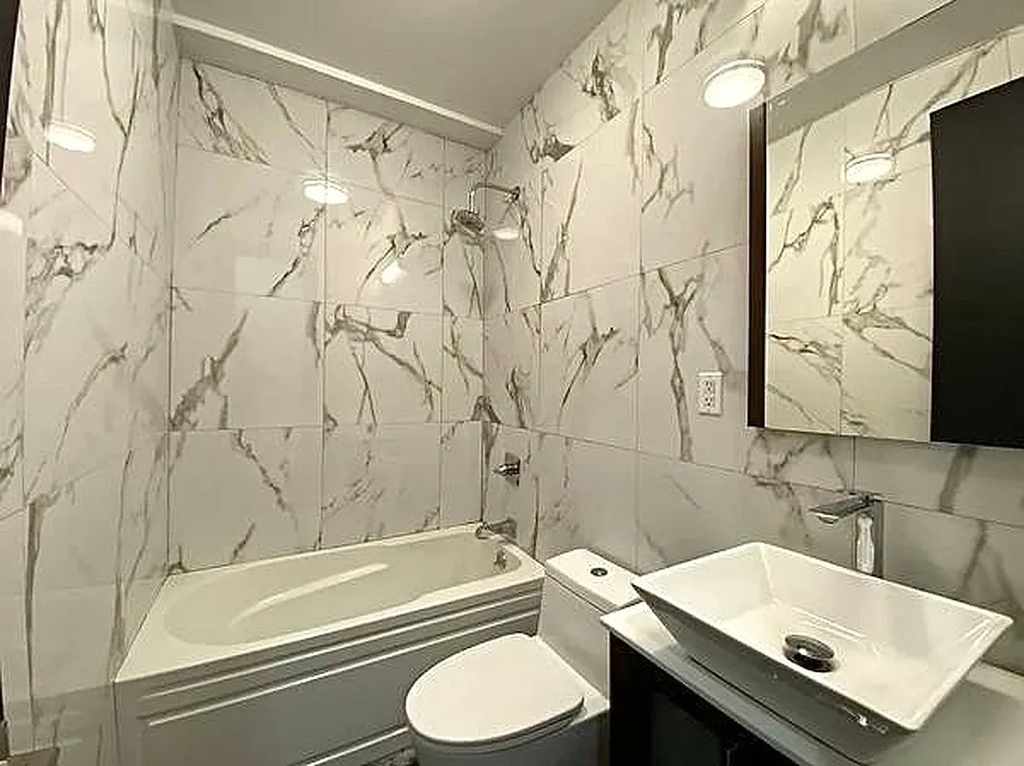 758 Putnam Avenue - Photo 1