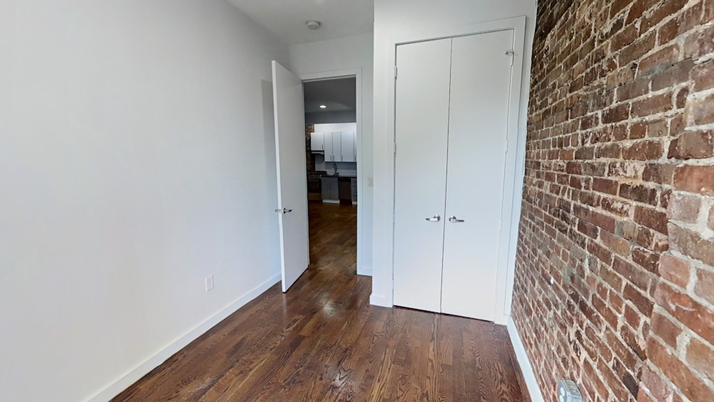 609 Nostrand Ave - Photo 6