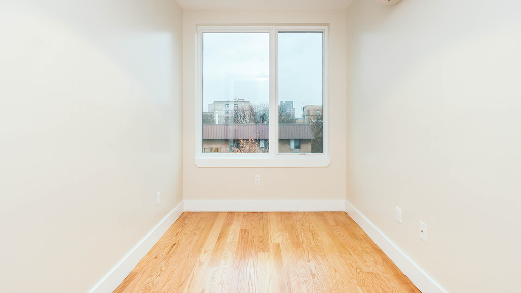 189 Johnson Ave - Photo 3