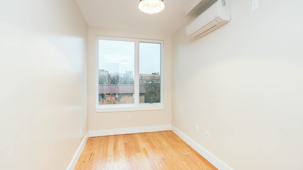 189 Johnson Ave - Photo 5