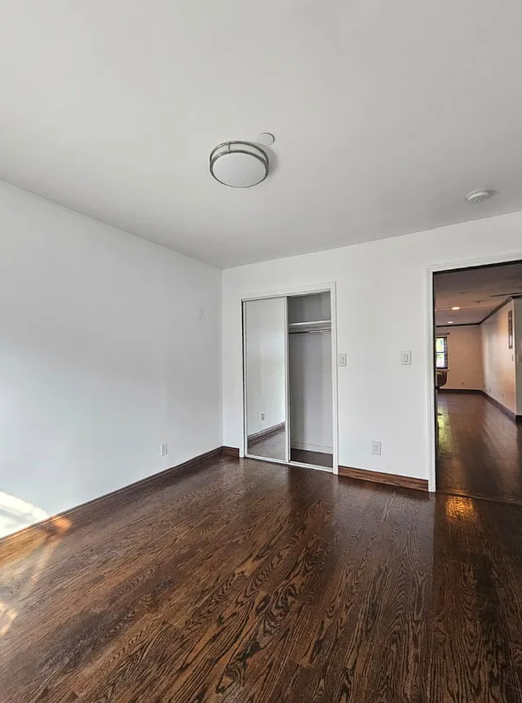 31-56 44th Street - Photo 9