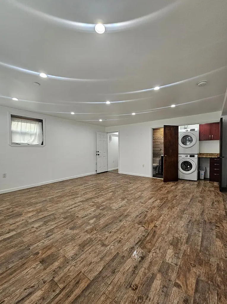 31-56 44th Street - Photo 13