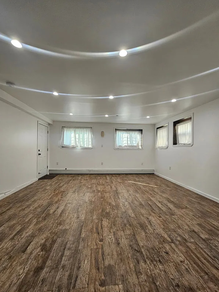 31-56 44th Street - Photo 12