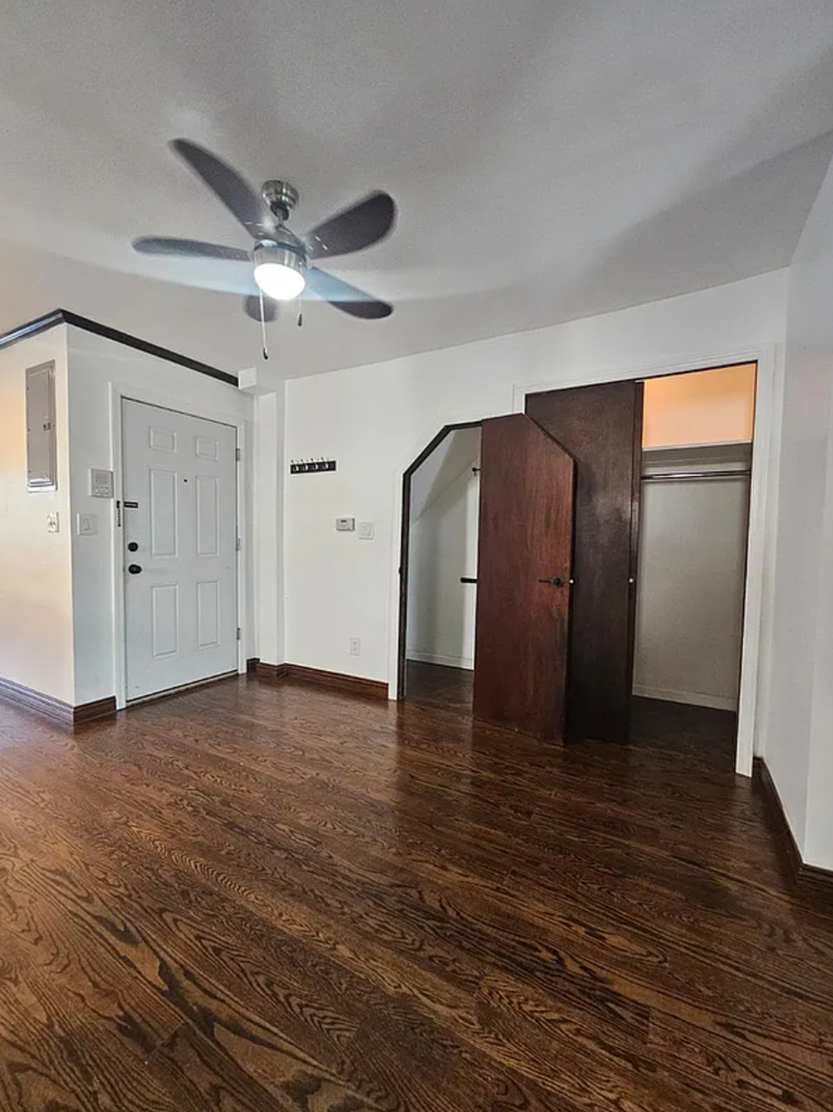 31-56 44th Street - Photo 3