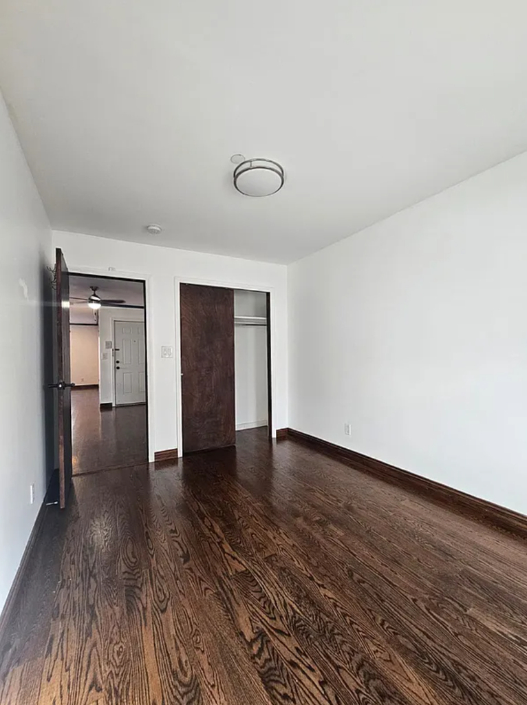 31-56 44th Street - Photo 7