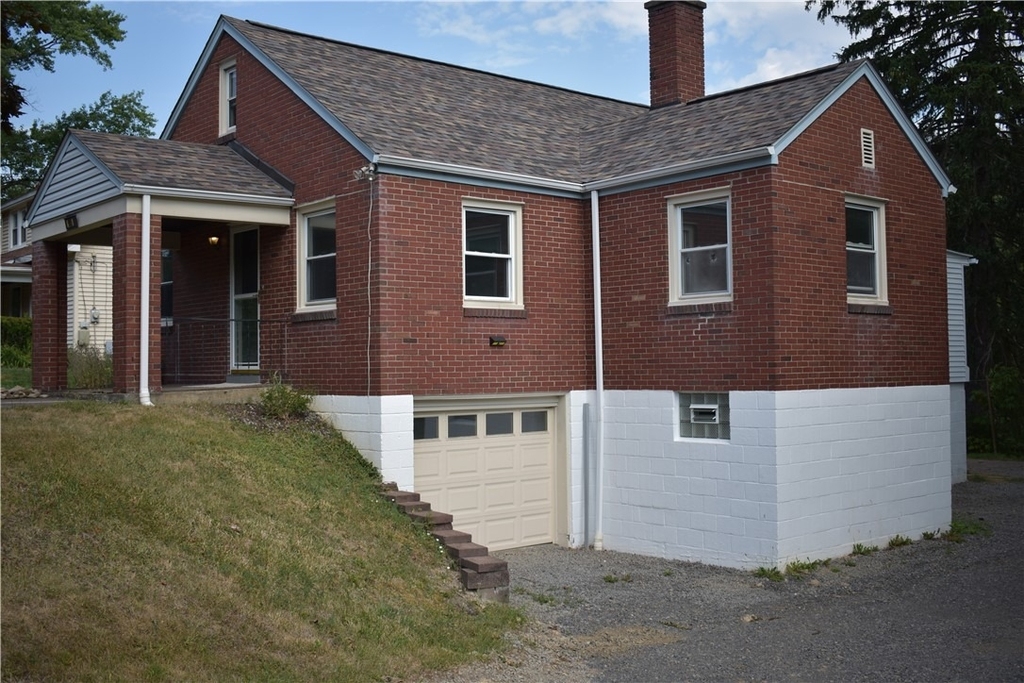 905 Burchfield Rd - Photo 3