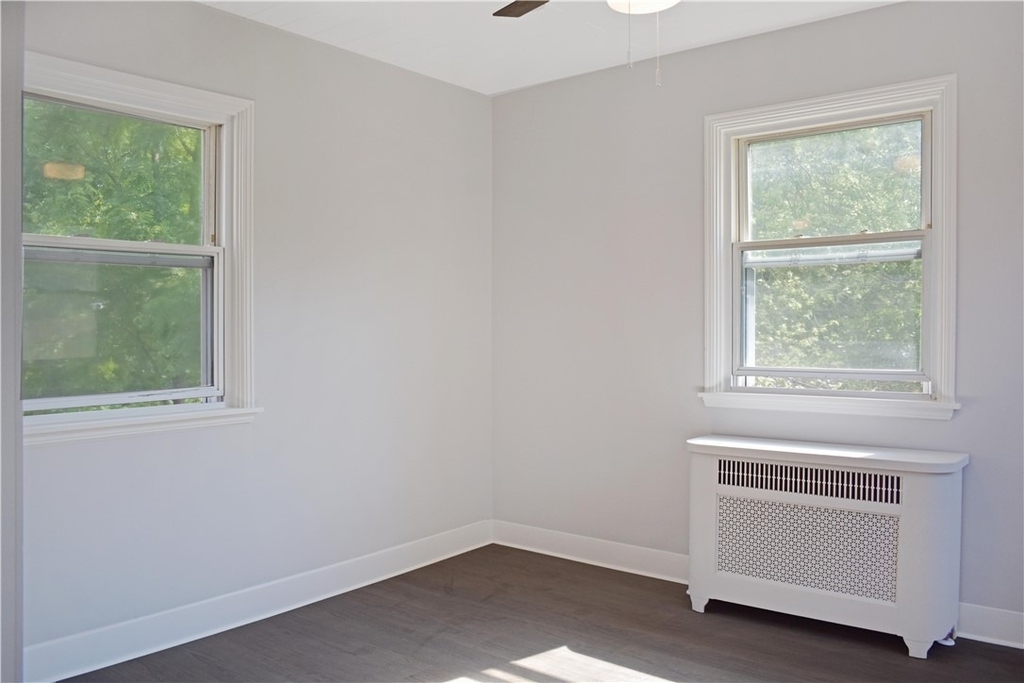 905 Burchfield Rd - Photo 22