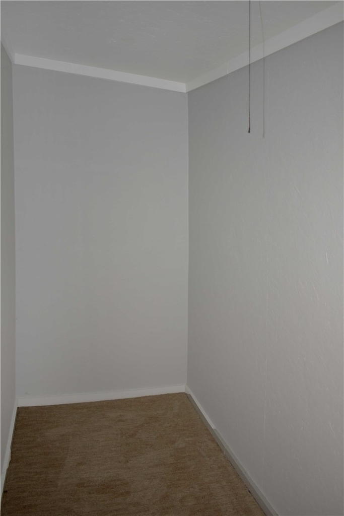905 Burchfield Rd - Photo 14