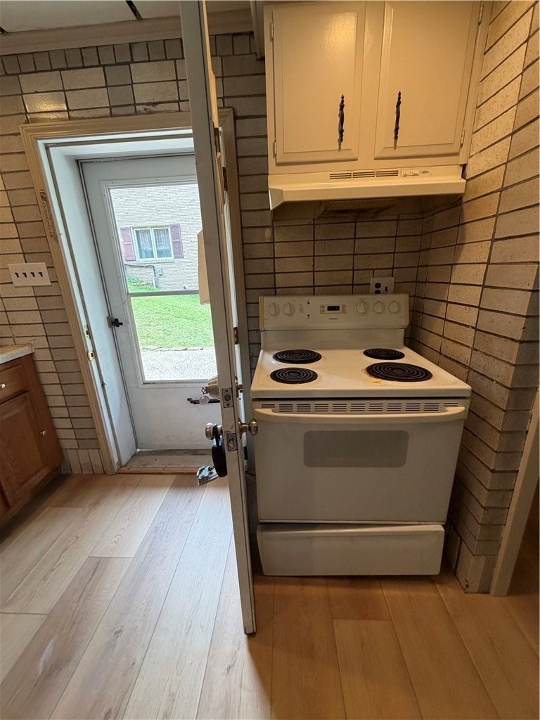 735 Athalia St - Photo 4