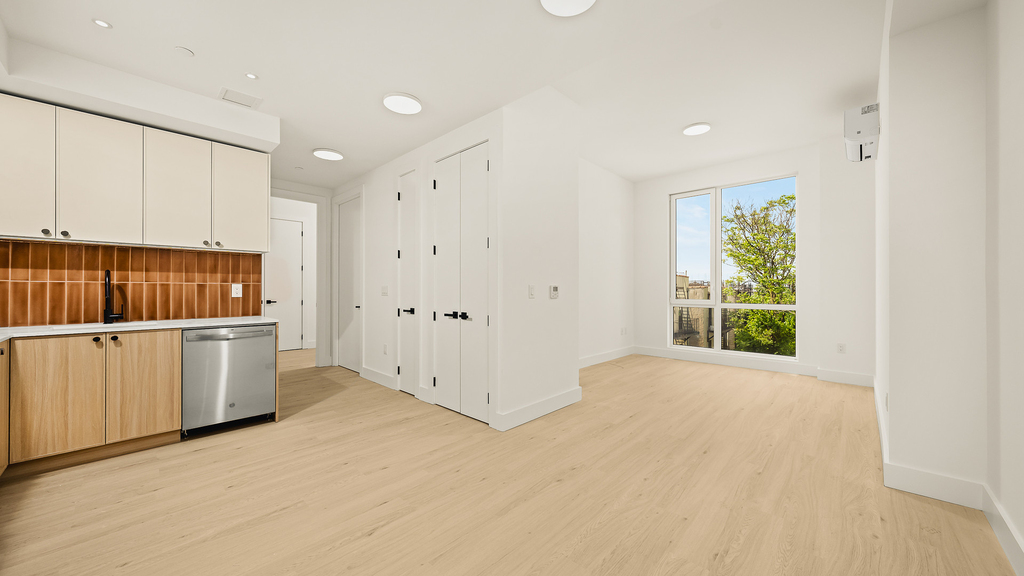 733 Lincoln Pl - Photo 19