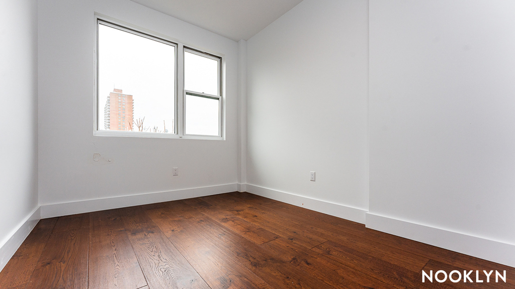 2114 Fulton St - Photo 7