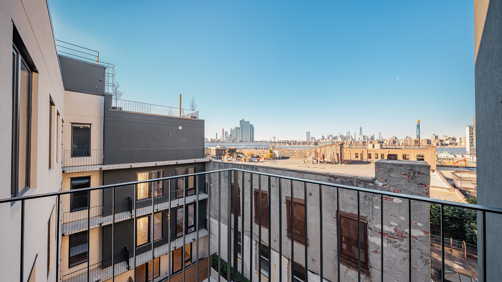 33 Franklin St - Photo 4
