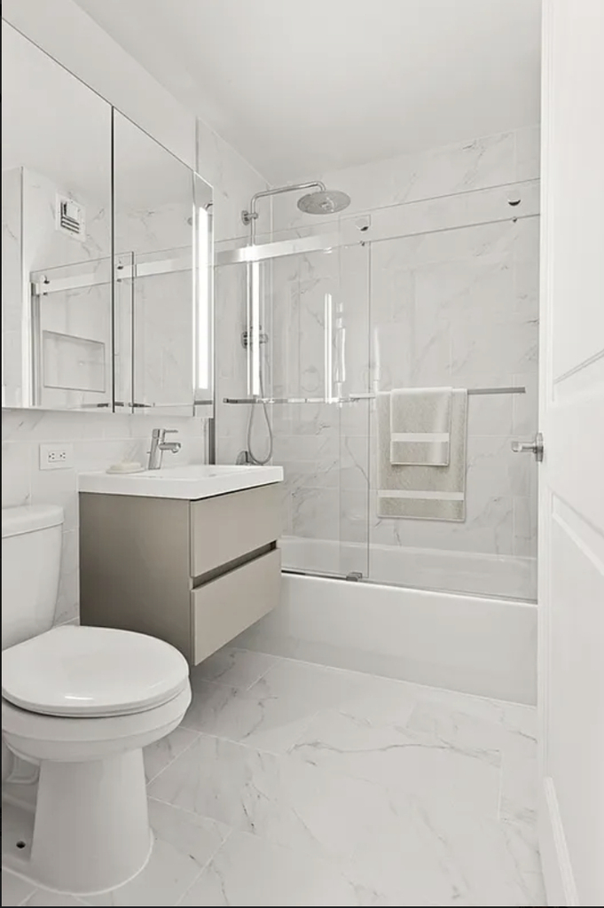 12 Battery Place - Photo 5