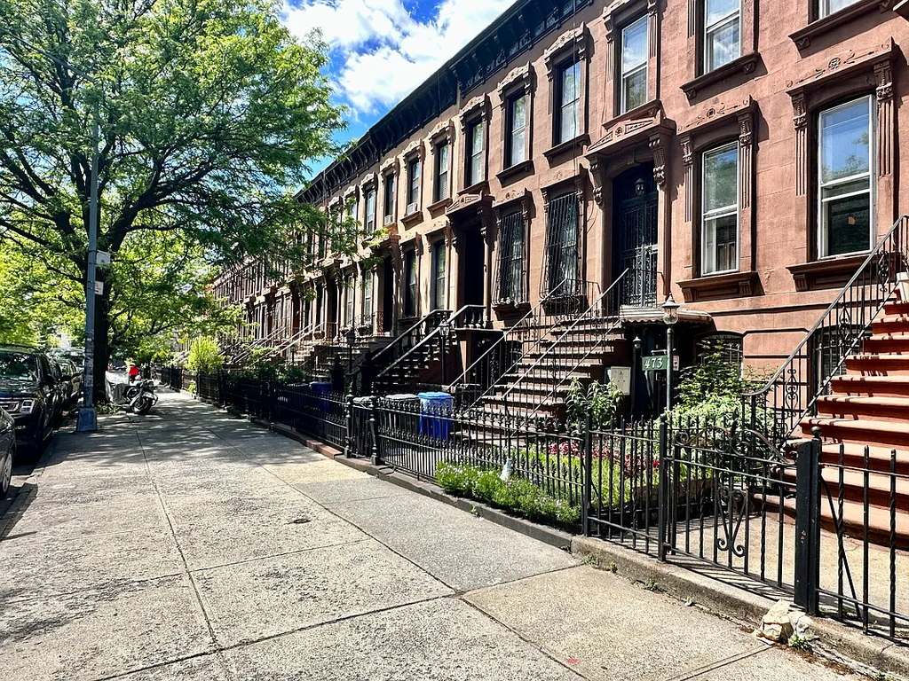 477 Willoughby Avenue - Photo 8