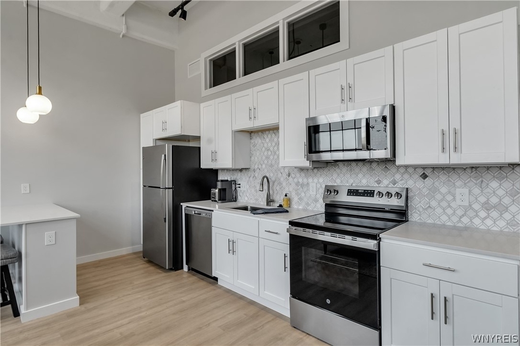 628 Ellicott Street - Photo 21