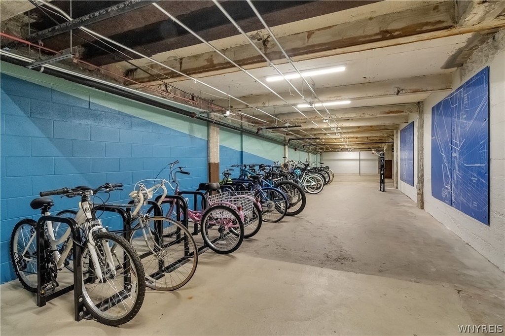 628 Ellicott Street - Photo 4