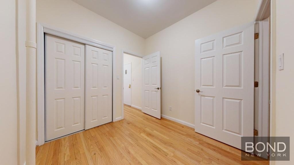 East 7th Street - Photo 2