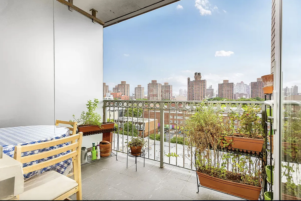 222 East 111th Street - Photo 7