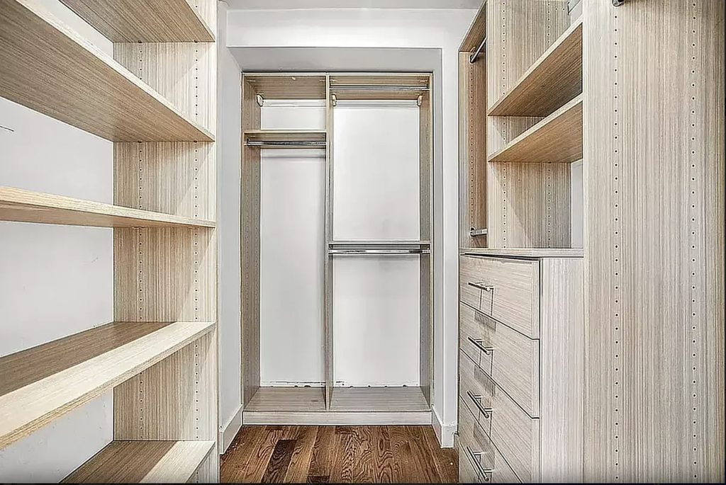 222 East 111th Street - Photo 6