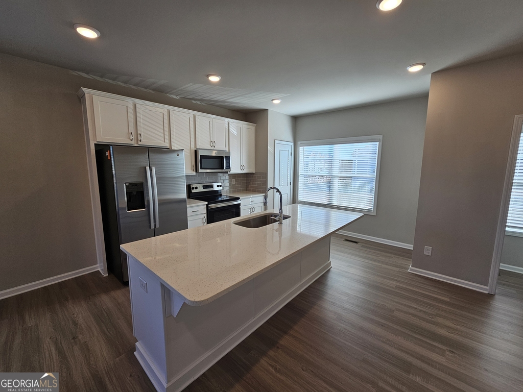 4 Silver Lane - Photo 6