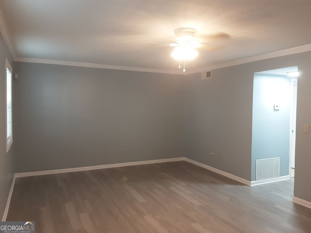 6900 Roswell Road - Photo 19