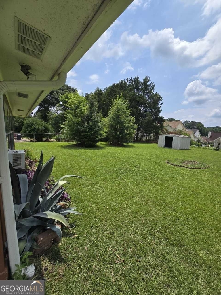 6589 Allatoona Road - Photo 19