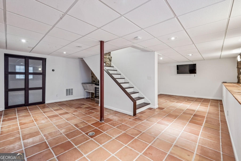 1189 Reeder Circle Ne - Photo 43