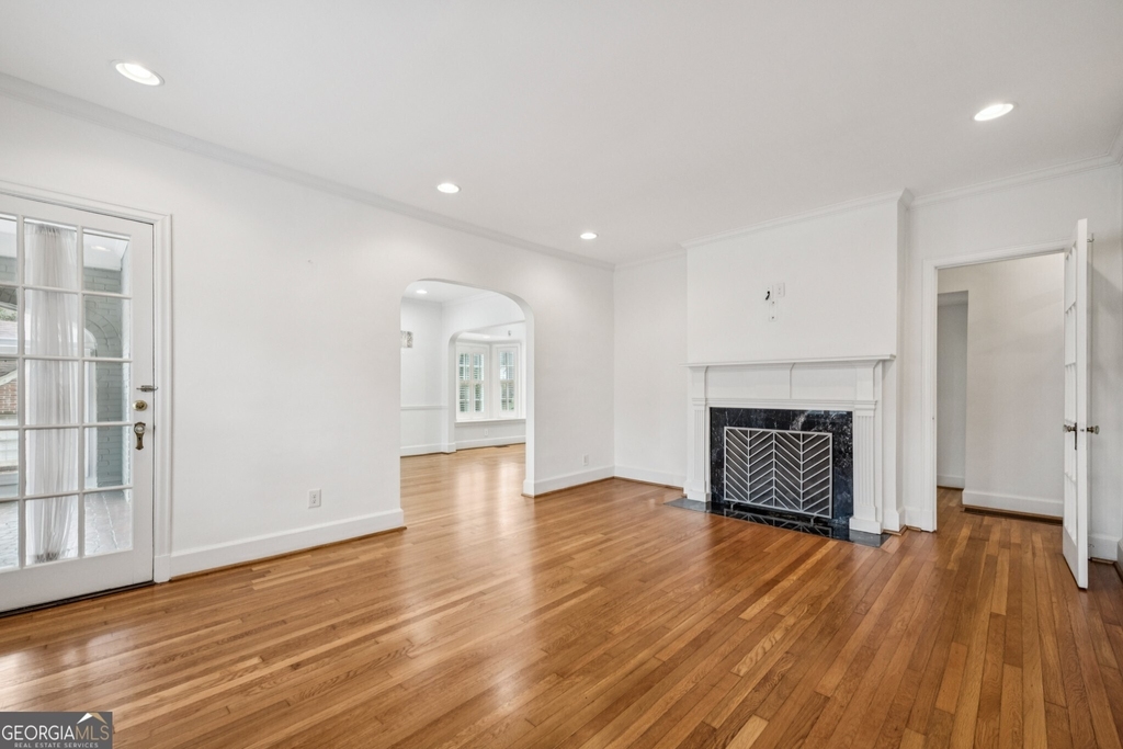 1189 Reeder Circle Ne - Photo 5