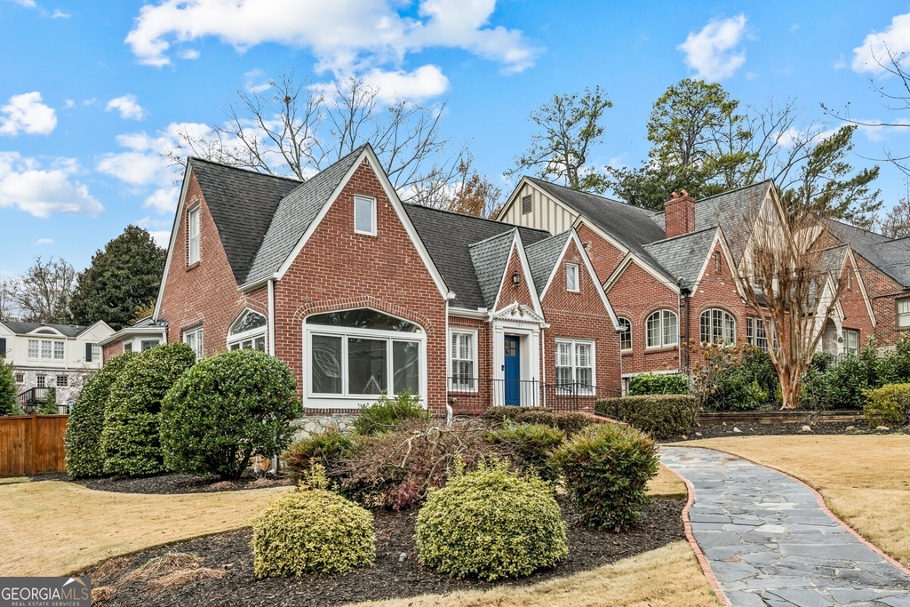 1189 Reeder Circle Ne - Photo 2