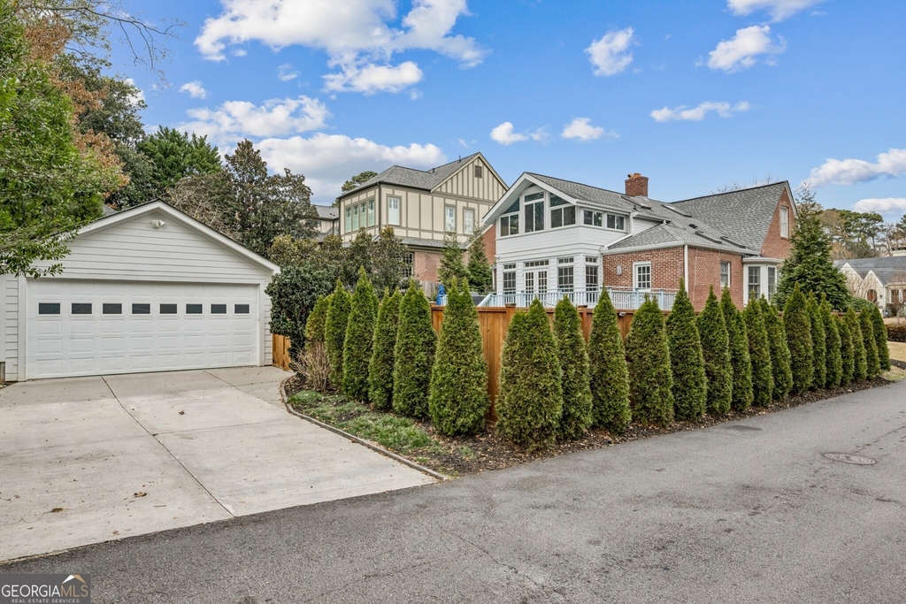 1189 Reeder Circle Ne - Photo 55