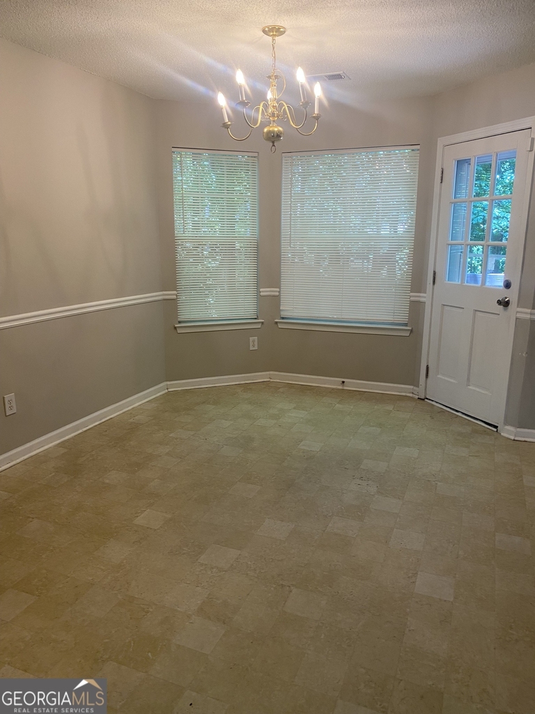 553 Wren Walk - Photo 4