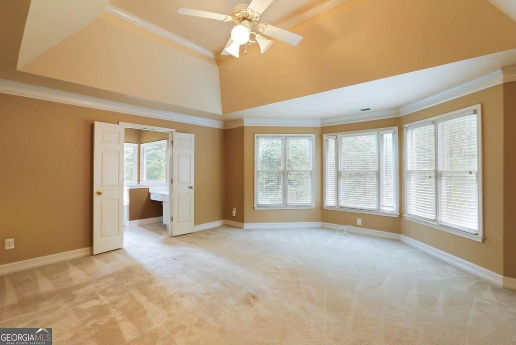 1452 Crown Terrace - Photo 8